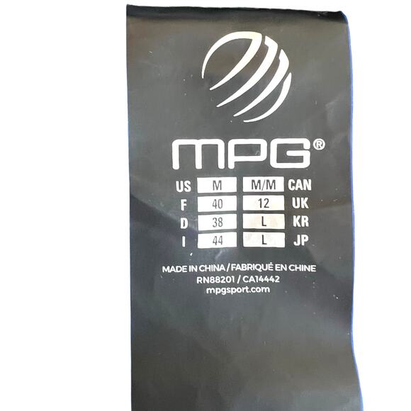 MPG 650-Fill Down Hooded Coat – Magnetic Snap Storm Flap – Women’s Medium - Picture 10 of 14